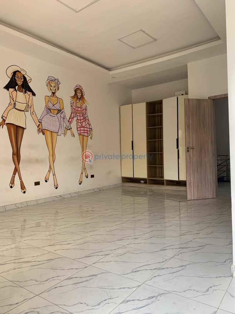 4 bedroom semi detached for both commercial or residential in chevron lekki - 4 4 bedroom Semi detached Duplex For Rent Chevron Lekki Chevron Drive Lekki Lagos - 4