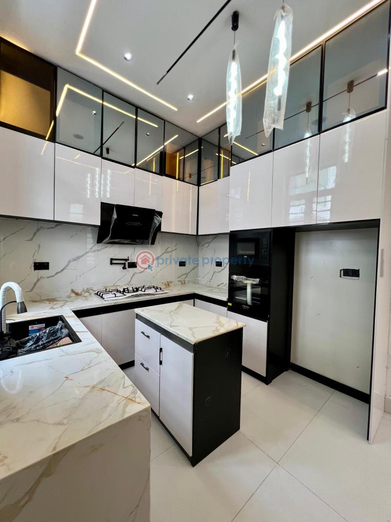 4 bedroom Semi detached Duplex For Sale Ikota Lekki Lagos - 3