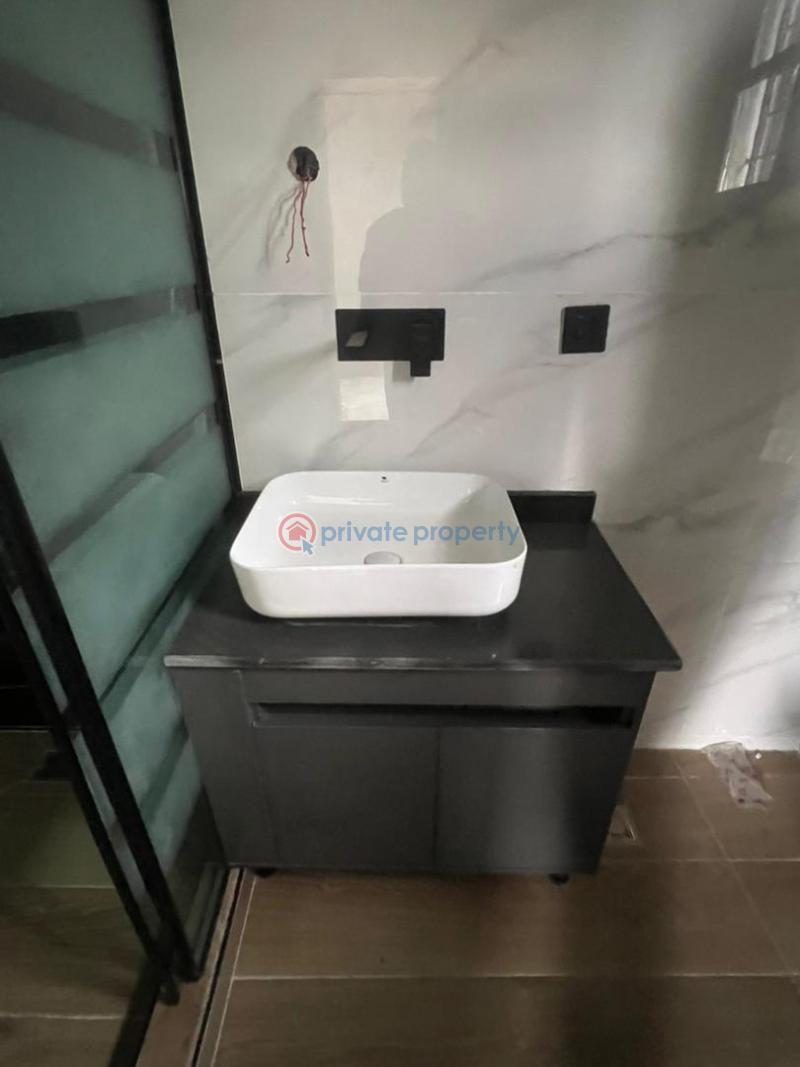 4 bedroom Semi detached Duplex For Sale Magodo Gra Phrase 1 Magodo GRA Phase 1 Ojodu Lagos - 11