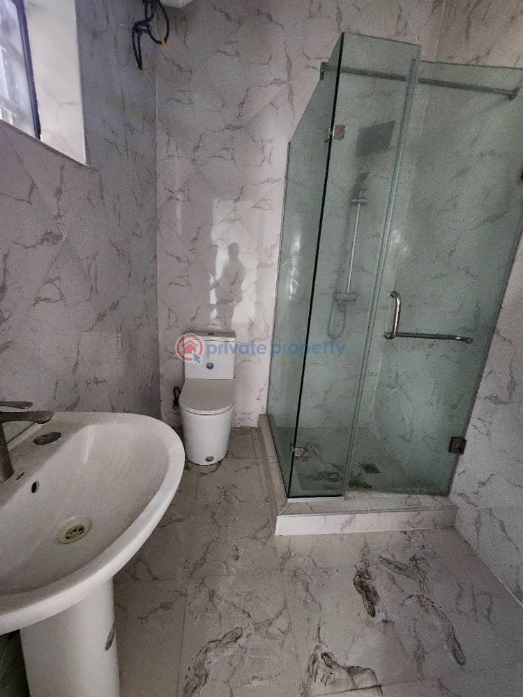 4 bedroom Semi detached Duplex For Rent Ikota Lekki Lagos - 3