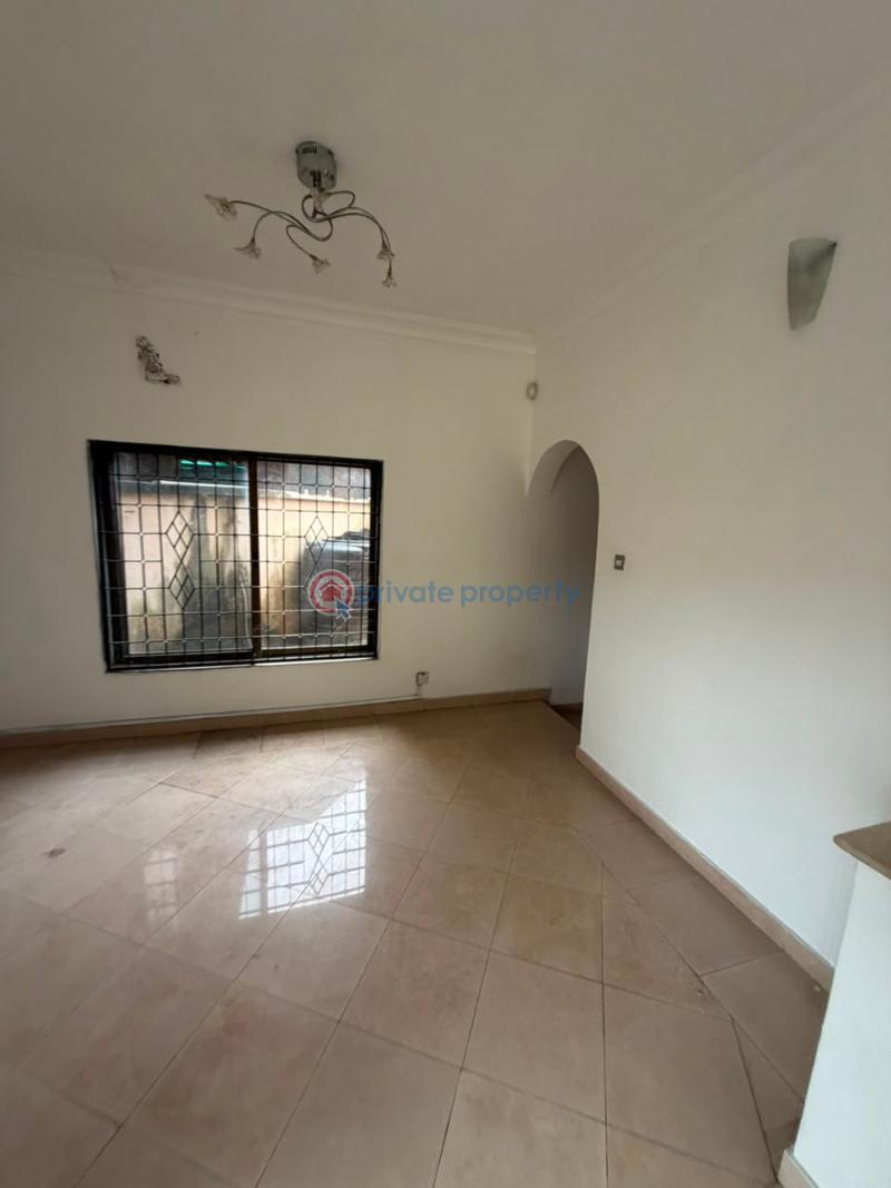4 bedroom House For Rent Lekki Phase 1 Lagos - 3