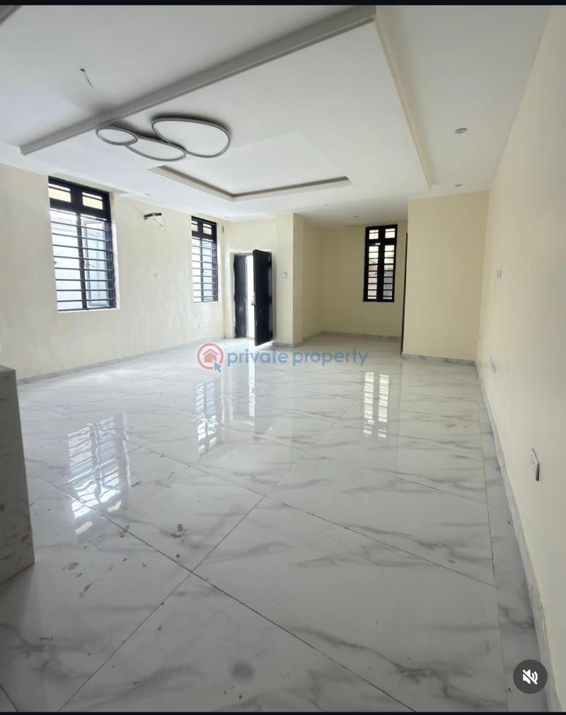 4 bedroom Detached Duplex For Sale Surulere Lagos - 9