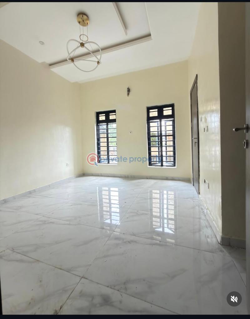4 bedroom Detached Duplex For Sale Surulere Lagos - 5
