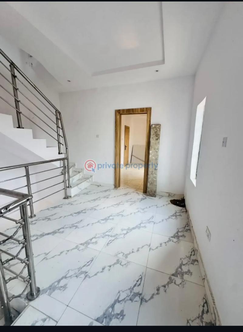 4 bedroom Detached Duplex For Sale Magodo GRA Phase 1 Ojodu Lagos - 3