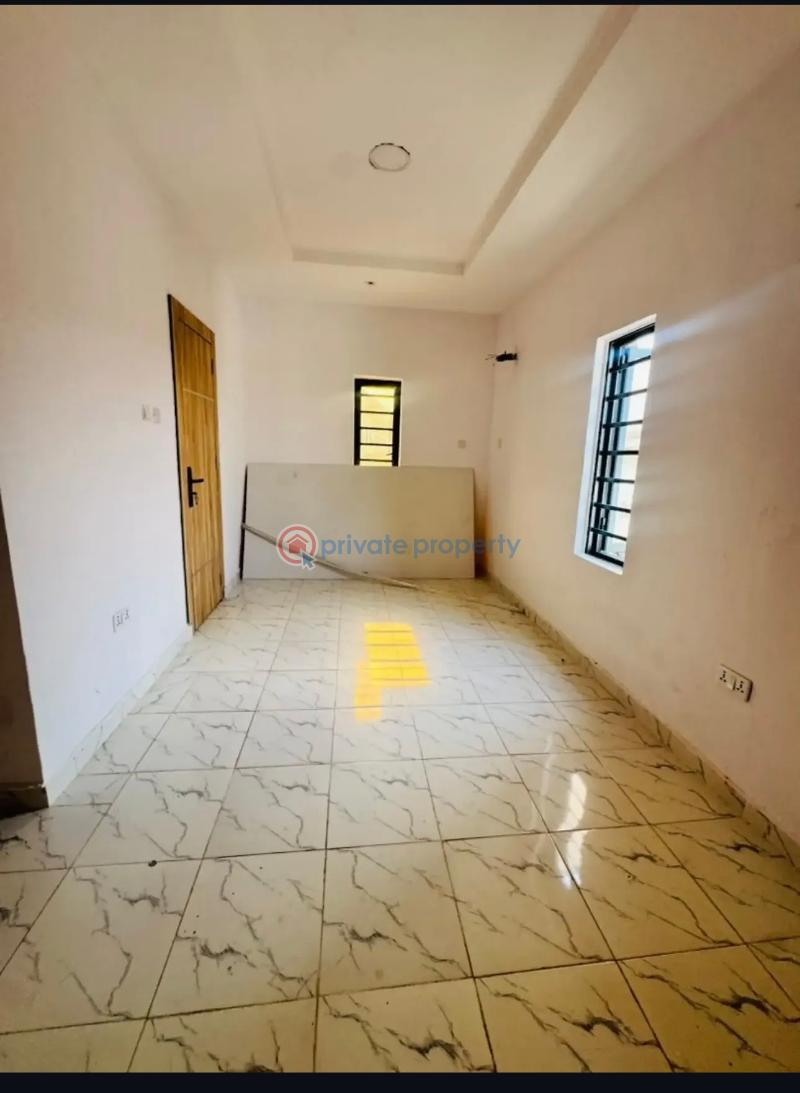 4 bedroom Detached Duplex For Sale Magodo GRA Phase 1 Ojodu Lagos - 2