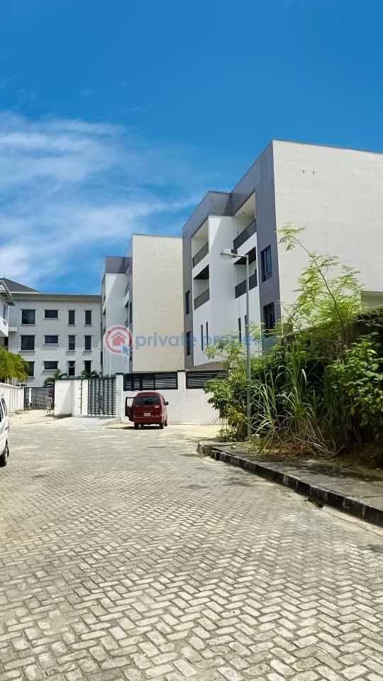 4 bedroom Detached Duplex For Sale Banana Island Ikoyi Lagos - 3