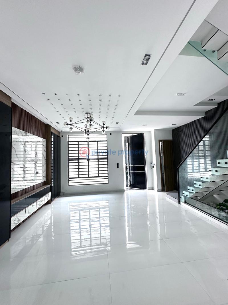 4 bedroom Semi detached Duplex For Sale Orchid Road By Chevron Tollgate Lekki Chevron Drive Lekki Lagos - 3
