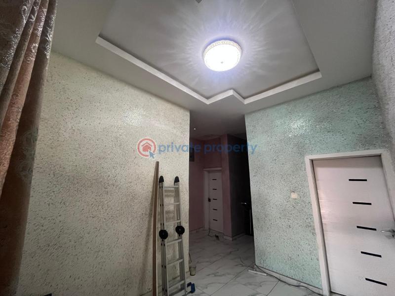 4 bedroom House For Sale Saki Close,osapa London Lekki Lagos - 5