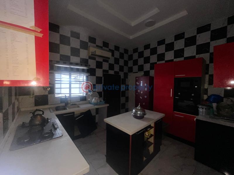 4 bedroom House For Sale Saki Close,osapa London Lekki Lagos - 10