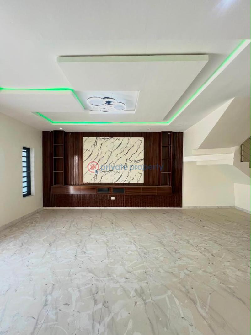 4 bedroom Semi detached Duplex For Sale Vgc. Victoria Garden City Lekki Lagos - 4