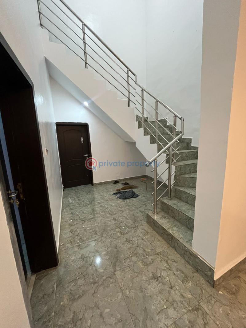 4 bedroom Semi detached Duplex For Rent Thomas Estate Ajah Lagos - 3