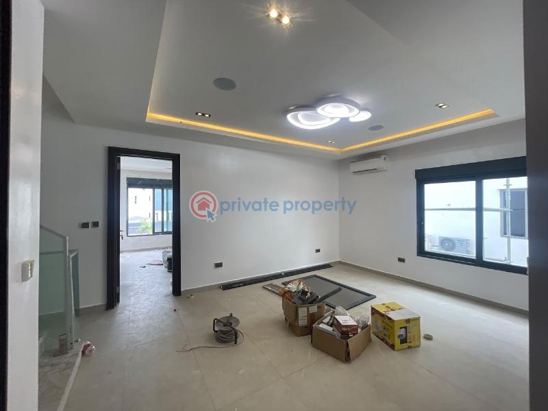 4 bedroom Semi detached Duplex For Rent Banana Island Road Ikoyi Lagos - 15