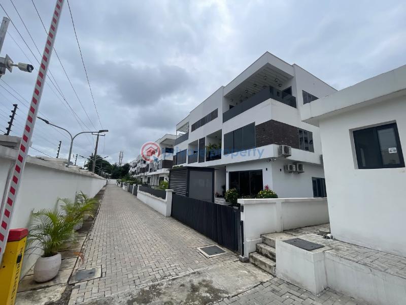 4 bedroom Semi detached Duplex For Rent Banana Island Road Ikoyi Lagos - 2