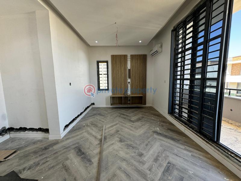 4 bedroom semi detached triplex - 1 4 bedroom Semi detached Duplex For Sale Jahi Abuja Phase 2  - 1