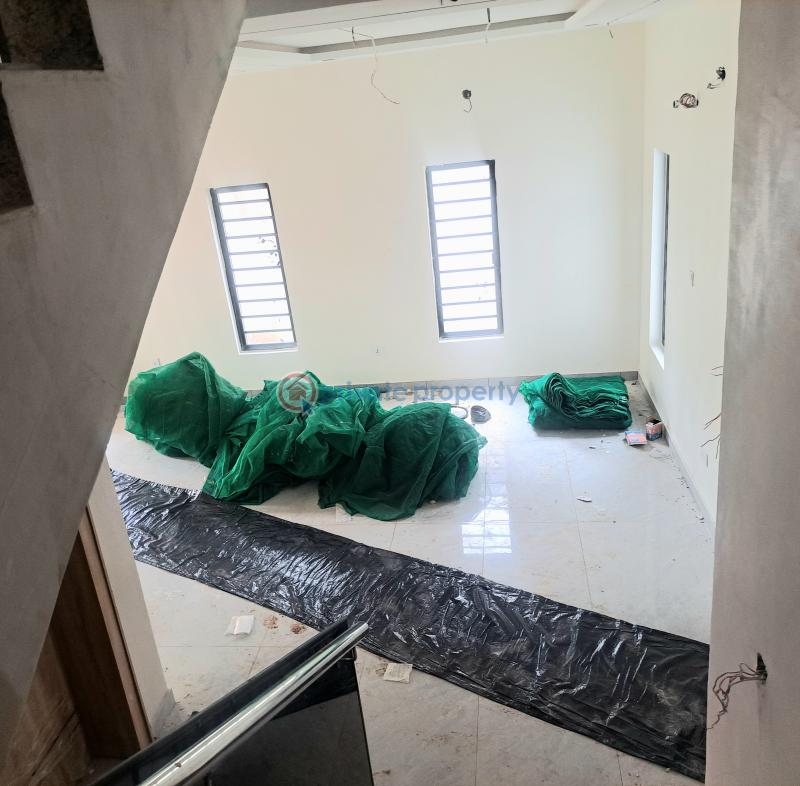 4 bedroom Semi detached Duplex For Sale Off Allen Avenue Ikeja Lagos - 5