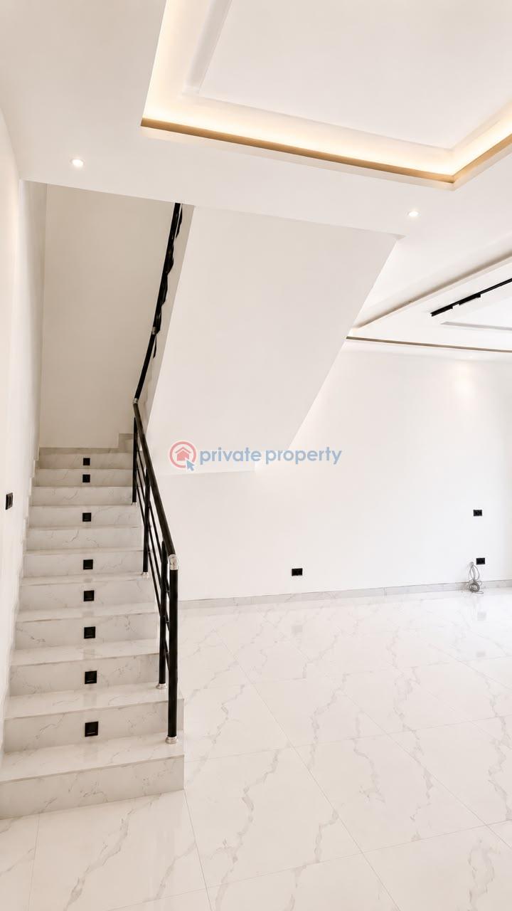 4 bedroom Semi detached Duplex For Rent Vgc Lagos Island  - 2