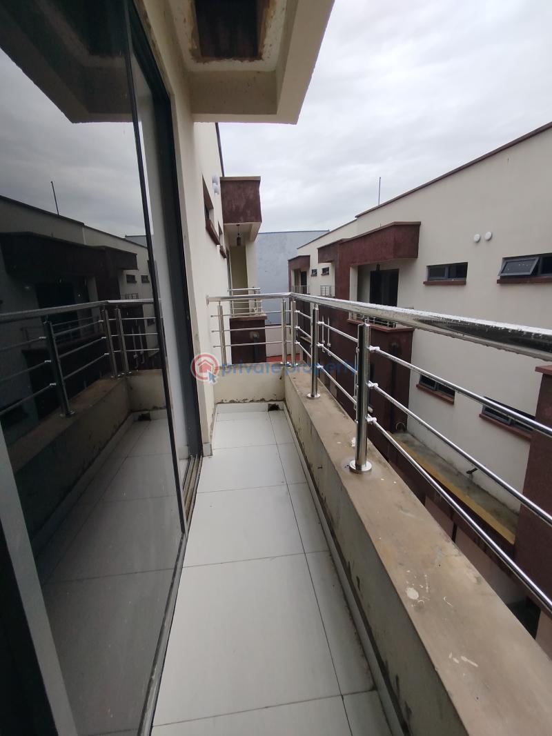 4 bedroom Semi detached Duplex For Sale Opebi Ikeja Lagos - 3