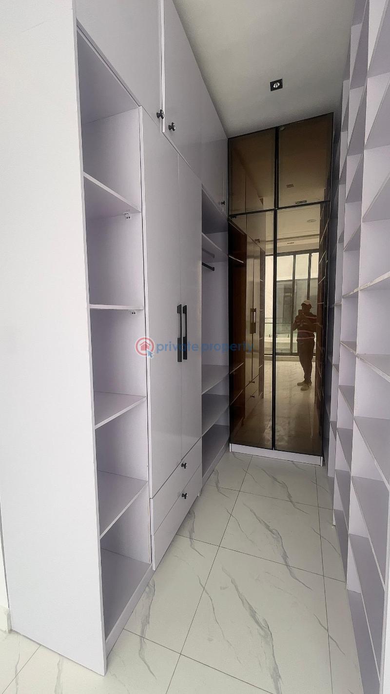 4 bedroom Semi detached Duplex For Sale Ikota Lekki Lagos - 11