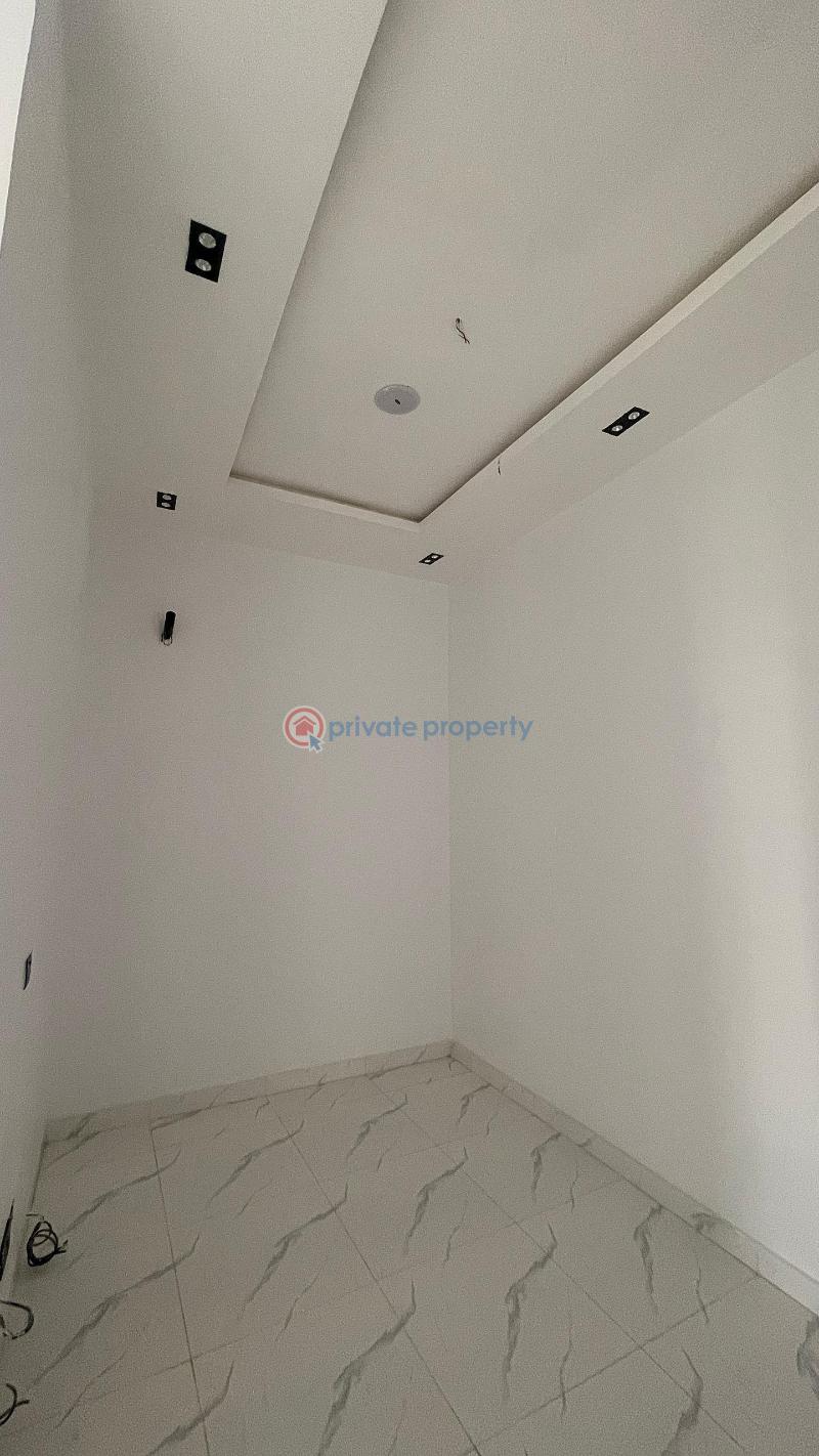 4 bedroom Semi detached Duplex For Sale Ikota Lekki Lagos - 5
