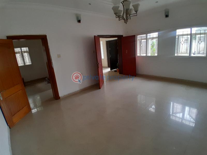 4 bedroom Semi detached Duplex For Sale Lekki Scheme 2, Ogombo Road Lekki Phase 2 Lagos - 1