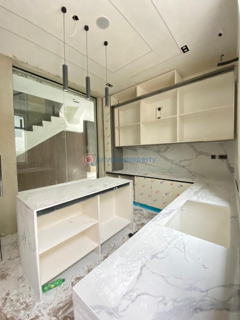 4 bedroom Semi detached Duplex For Sale Chevron Lekki Lagos Chevron Drive Lekki Lagos - 5
