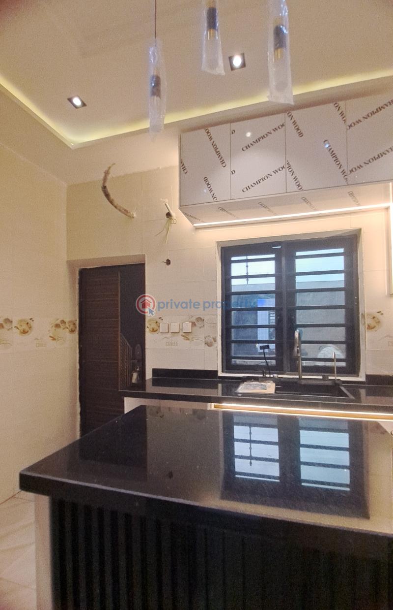 4 bedroom Semi detached Duplex For Sale Opebi Ikeja Lagos - 6