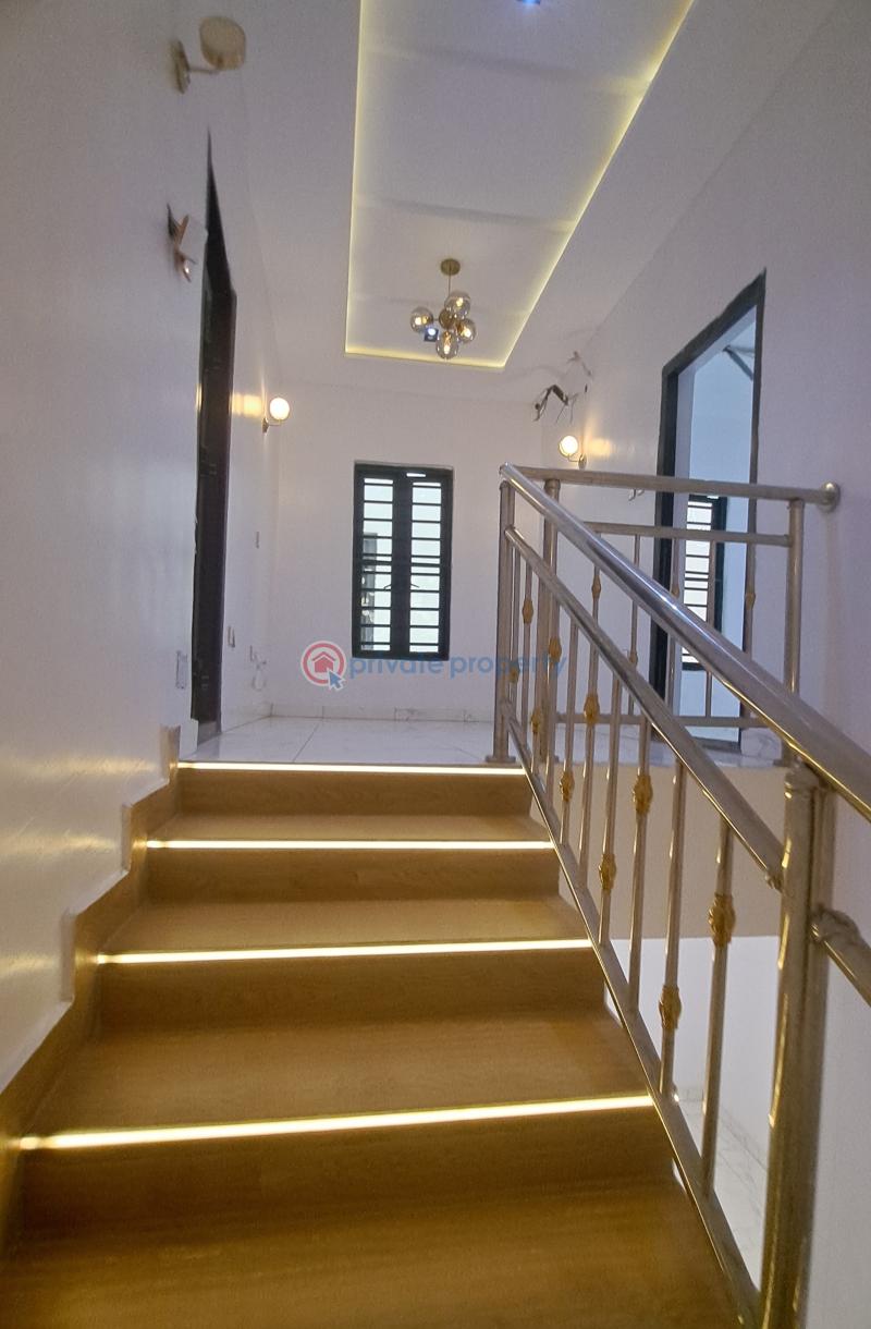 4 bedroom Semi detached Duplex For Sale Opebi Ikeja Lagos - 12