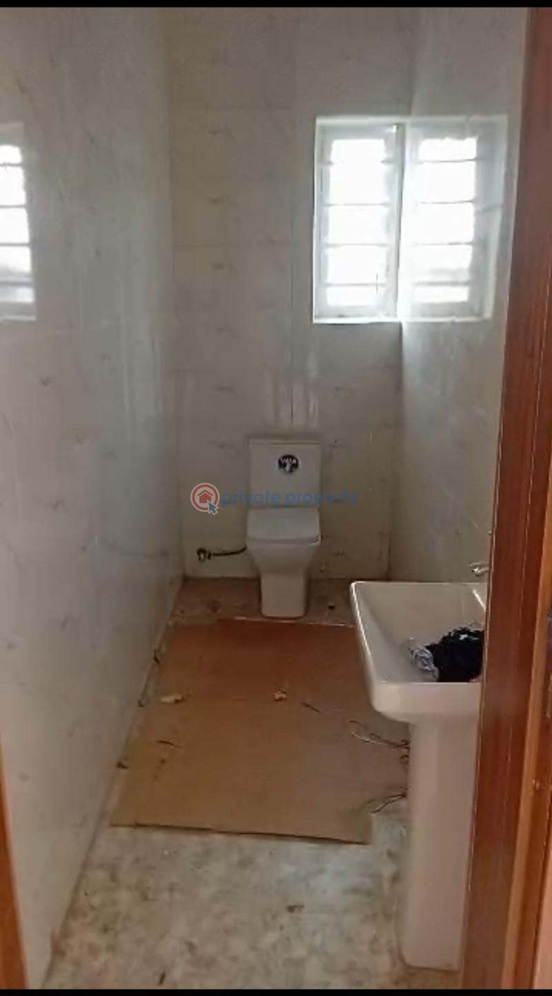 4 bedroom Semi detached Duplex For Sale Gbagada Estate Phase 2 Gbagada Lagos - 10