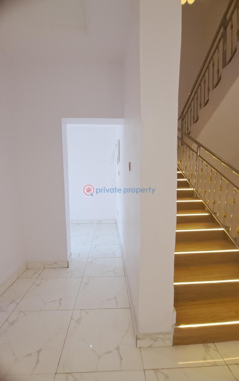 4 bedroom Semi detached Duplex For Sale Opebi Ikeja Lagos - 8