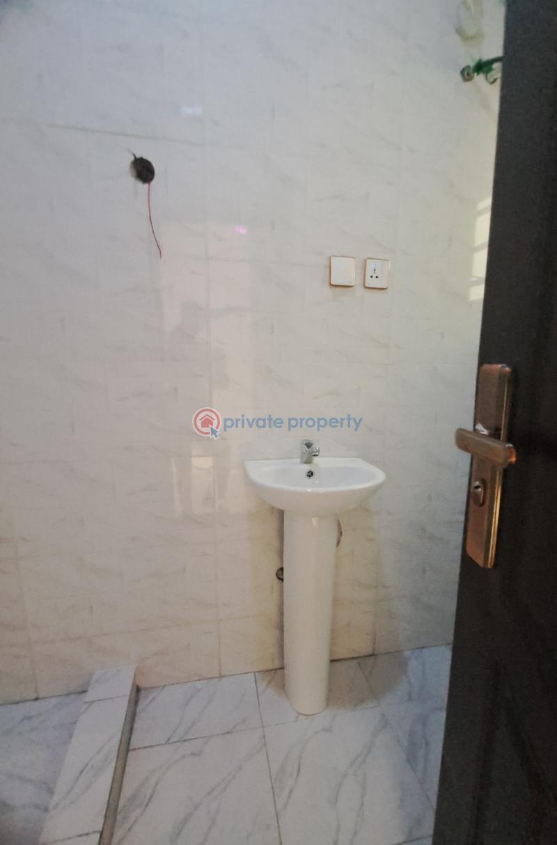 4 bedroom Semi detached Duplex For Sale Opebi Ikeja Lagos - 11