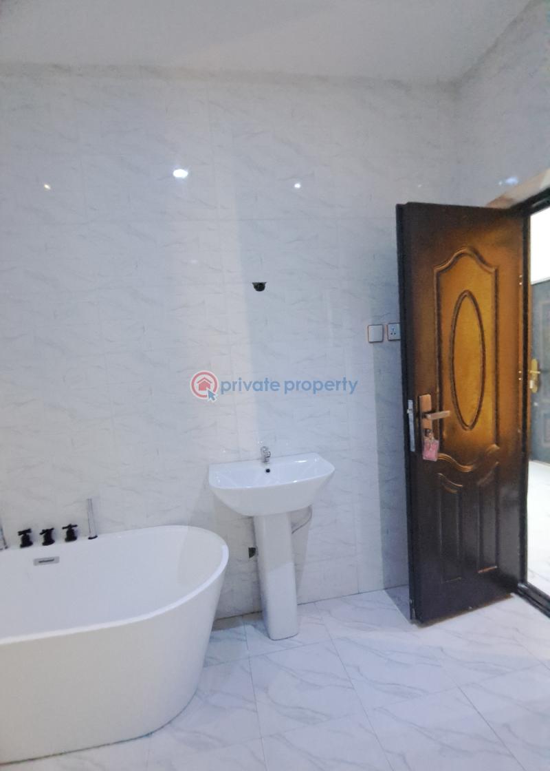 4 bedroom Semi detached Duplex For Sale Opebi Ikeja Lagos - 26