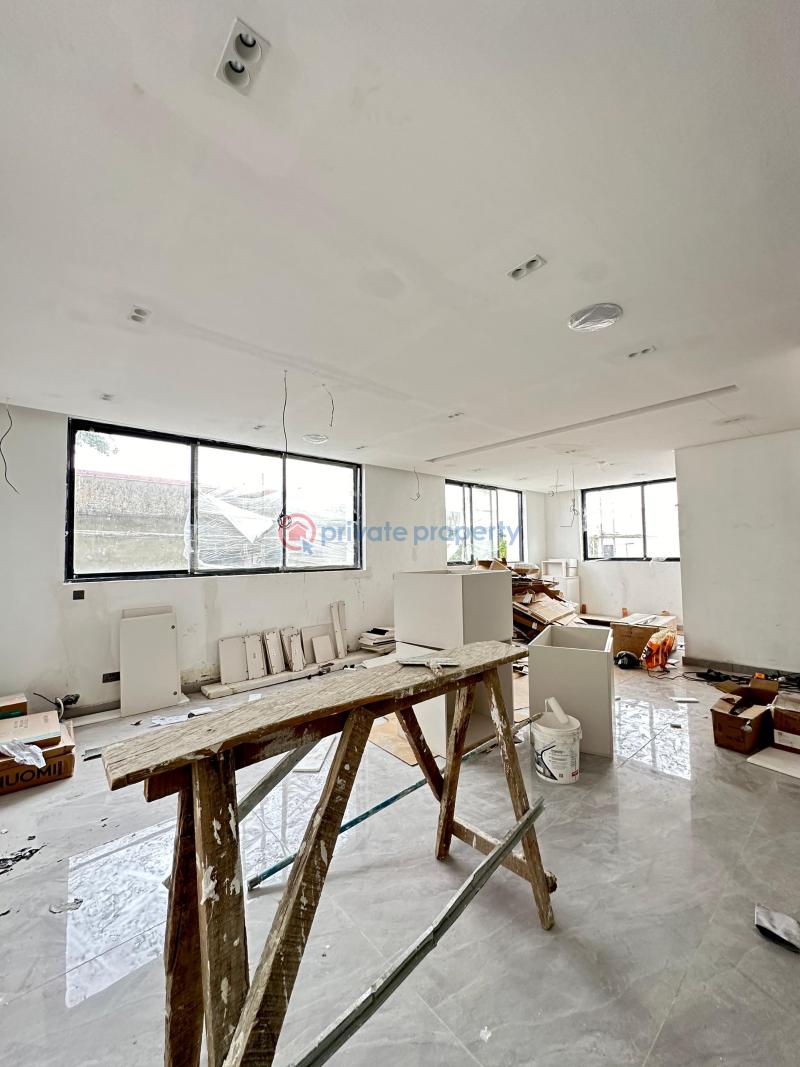4 bedroom semi detached with swimming pool, gym, bq and elevator. - 4 4 bedroom Semi detached Duplex For Sale Old Ikoyi Lagos - 4