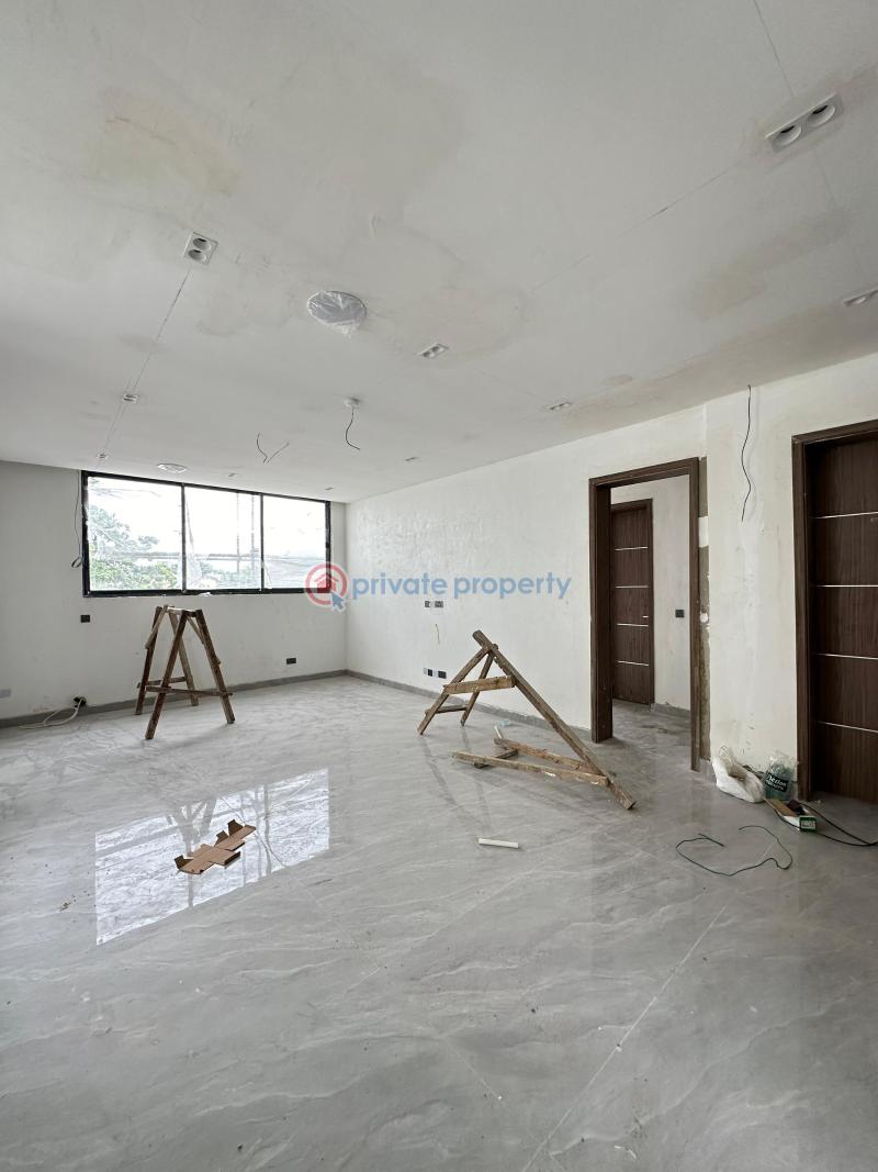 4 bedroom semi detached with swimming pool, gym, bq and elevator. - 8 4 bedroom Semi detached Duplex For Sale Old Ikoyi Lagos - 8