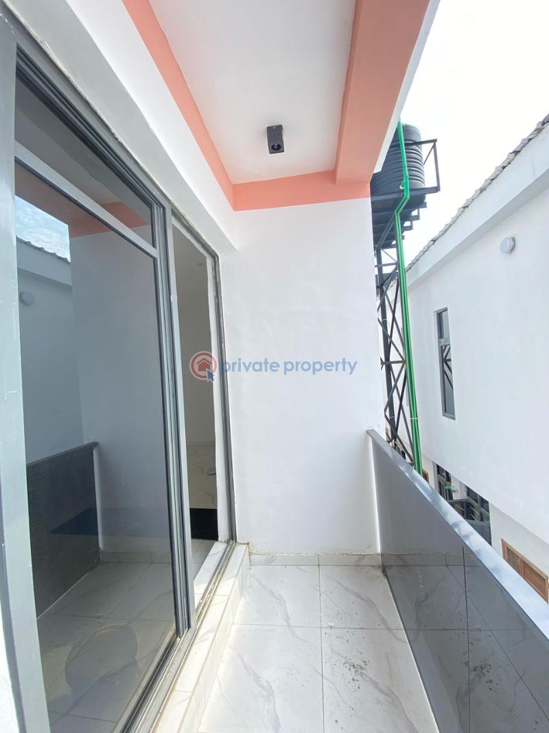 4 bedroom Semi detached Duplex For Sale Ikota Lekki Lagos - 4