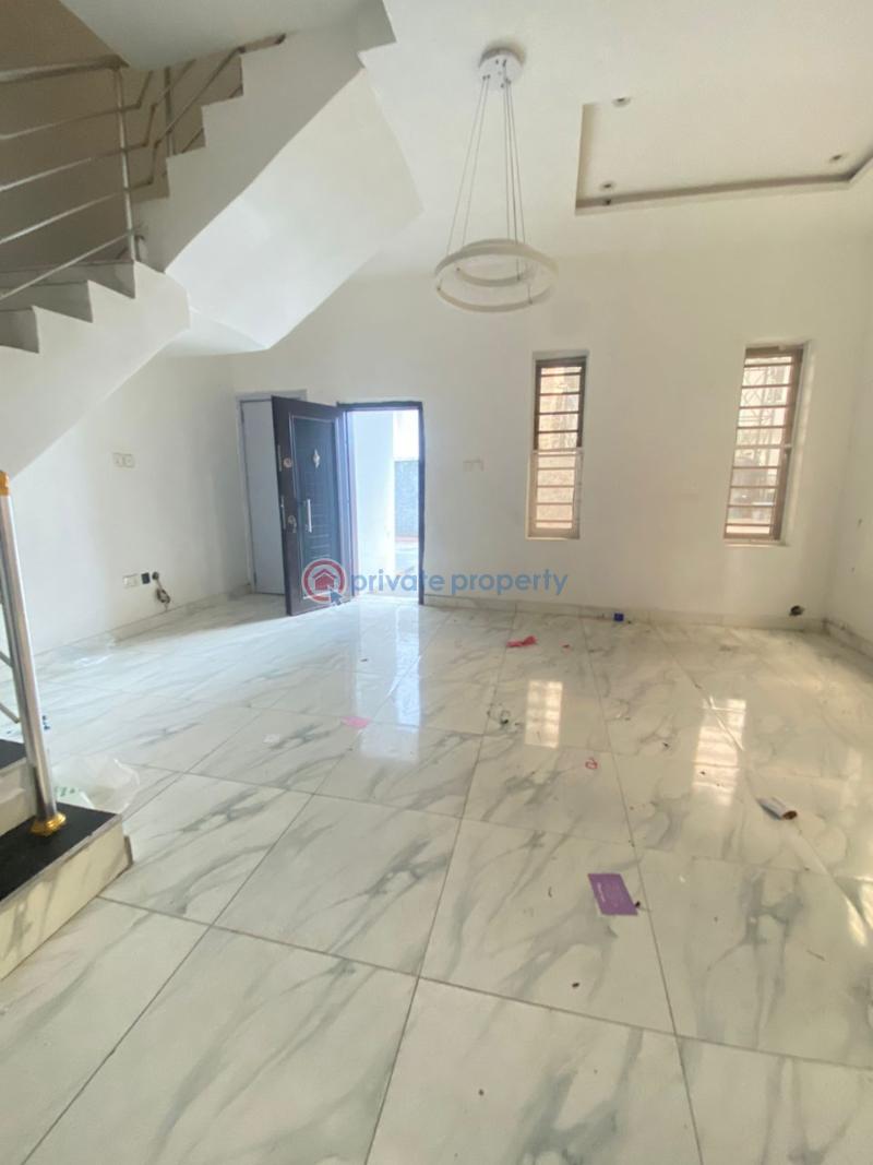 4 bedroom Semi detached Duplex For Sale Chevron Drive Lekki Lagos - 4