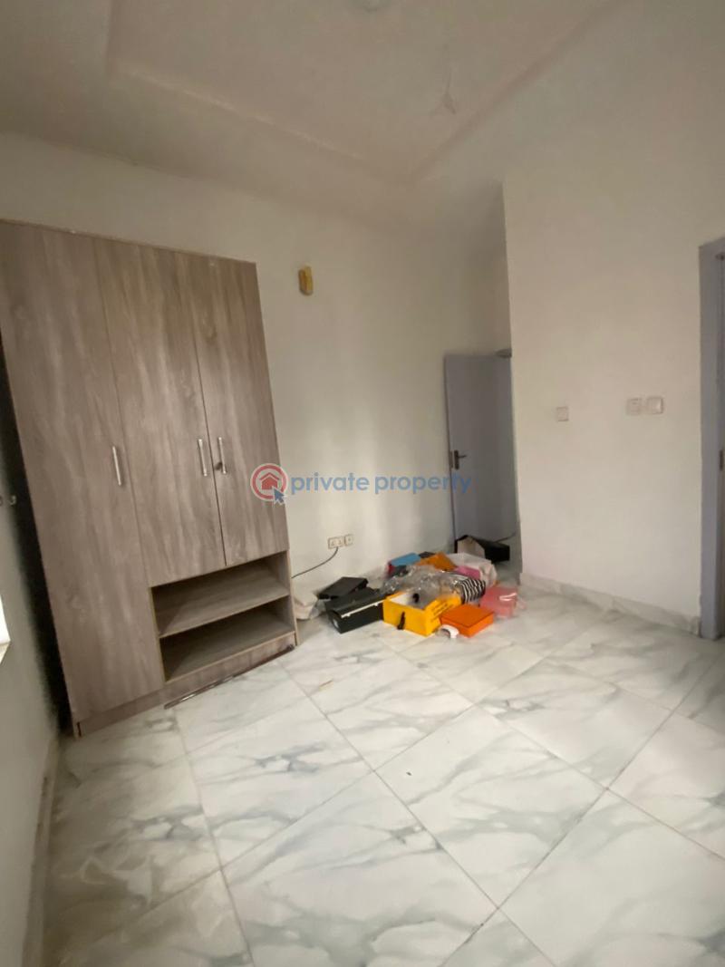 4 bedroom Semi detached Duplex For Sale Chevron Drive Lekki Lagos - 17