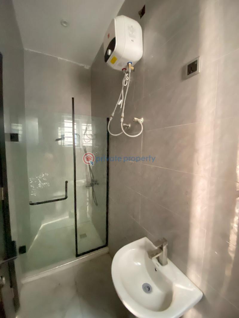 4 bedroom Semi detached Duplex For Sale Ajah Lekki Lagos Lekki Phase 1 Lagos - 11
