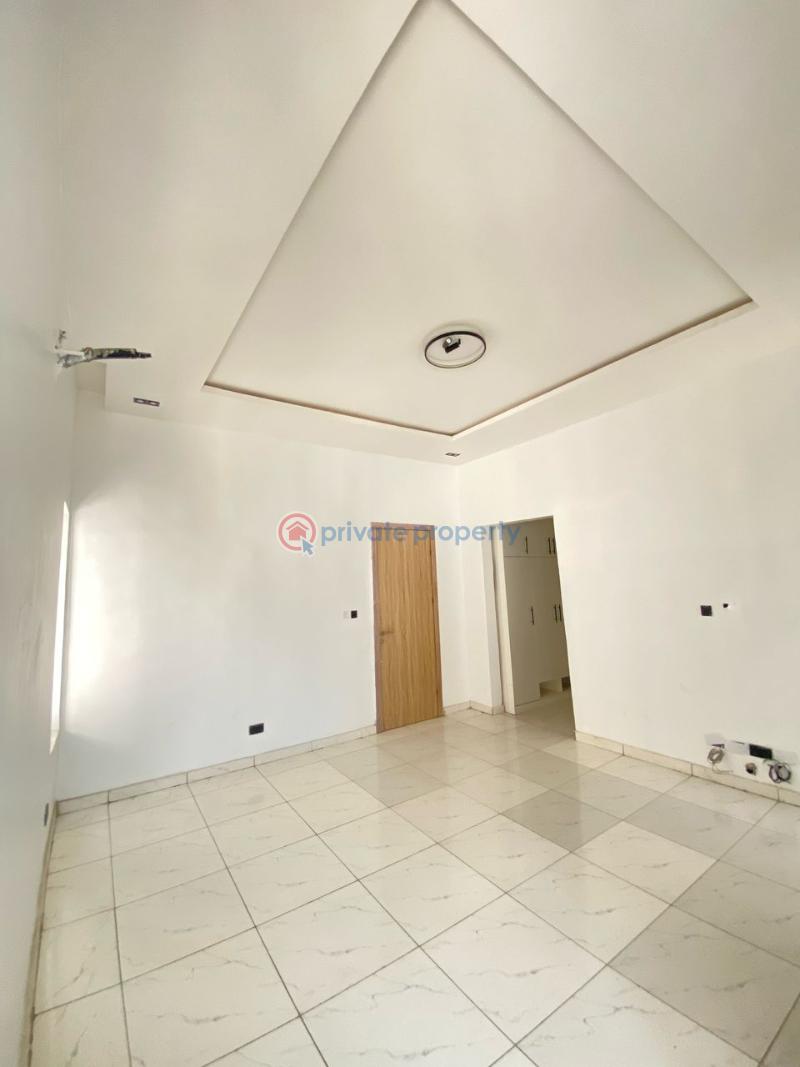 4 bedroom Semi detached Duplex For Sale 2nd Toll Gate Chevron Axis Lekki Lagos Chevron Drive Lekki Lagos - 5