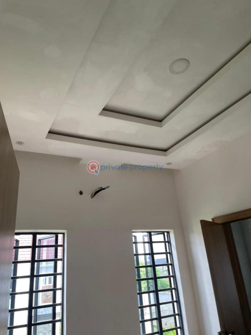 4 bedroom Semi detached Duplex For Sale Ogudu GRA Ojota Lagos - 9