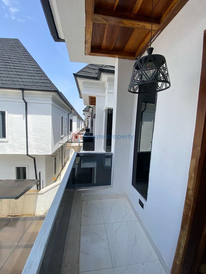 4 bedroom Semi detached Duplex For Sale 2nd Toll Gate Chevron Axis Lekki Lagos Chevron Drive Lekki Lagos - 1