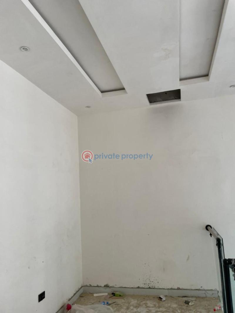 4 bedroom Semi detached Duplex For Sale Ogudu GRA Ojota Lagos - 8