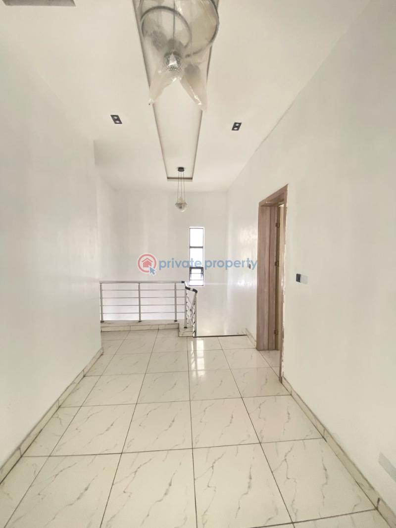 4 bedroom Semi detached Duplex For Sale 2nd Toll Gate Chevron Axis Lekki Lagos Chevron Drive Lekki Lagos - 13