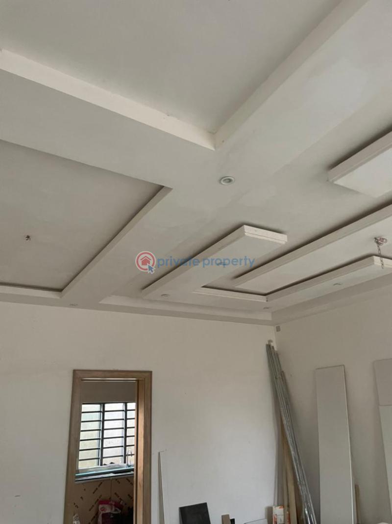 4 bedroom Semi detached Duplex For Sale Ogudu GRA Ojota Lagos - 2