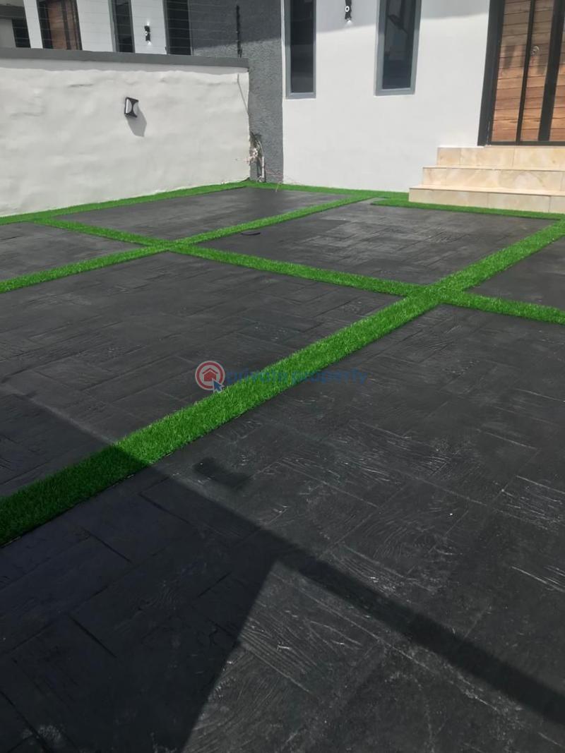 4 bedroom semidetached duplex with bq - 1 4 bedroom House For Sale Chevron Lekki Lagos Chevron Drive Lekki Lagos - 1