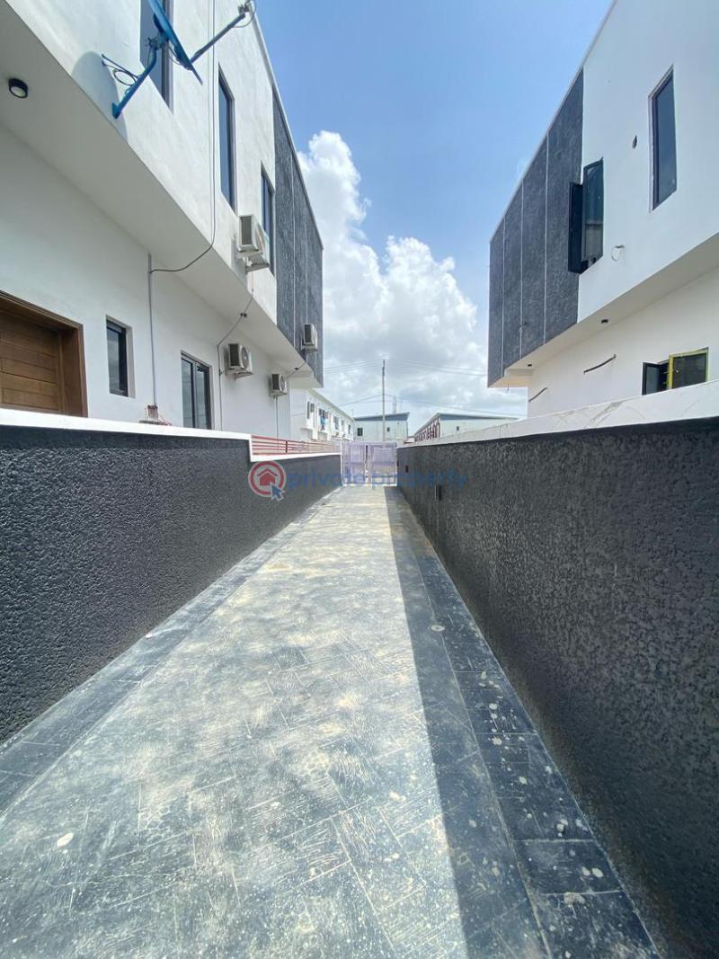 4 bedroom Semi detached Duplex For Sale Orchid Road Lekki Lekki Phase 1 Lagos - 7