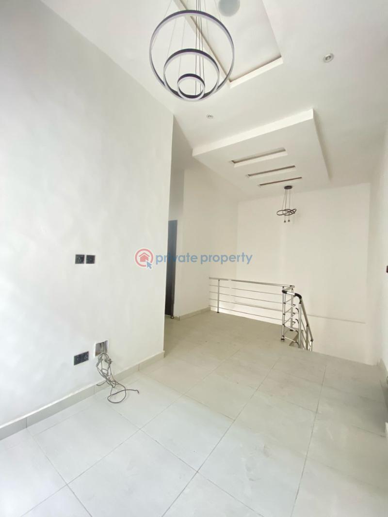 4 bedroom Semi detached Duplex For Sale Osapa London,lekki Lagos Osapa London Lekki Lagos - 2