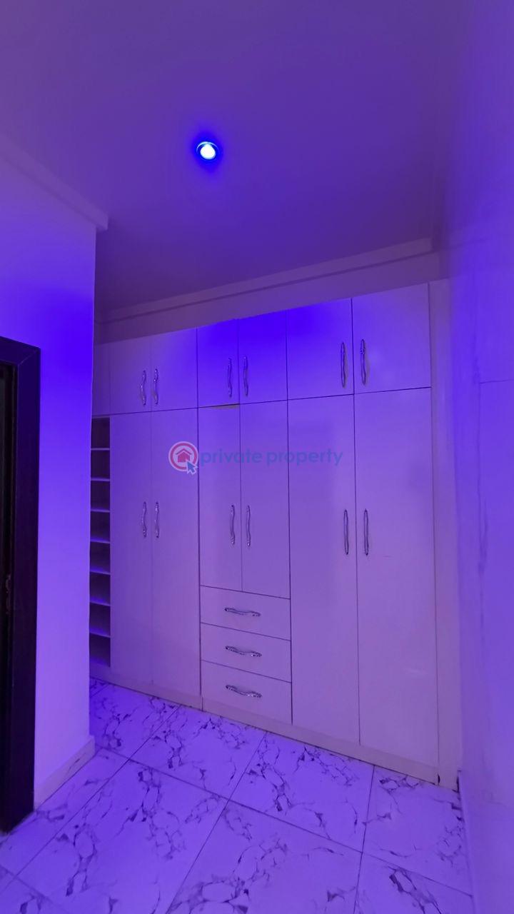 4 bedroom Semi detached Duplex For Sale Apo Abuja Phase 2  - 5