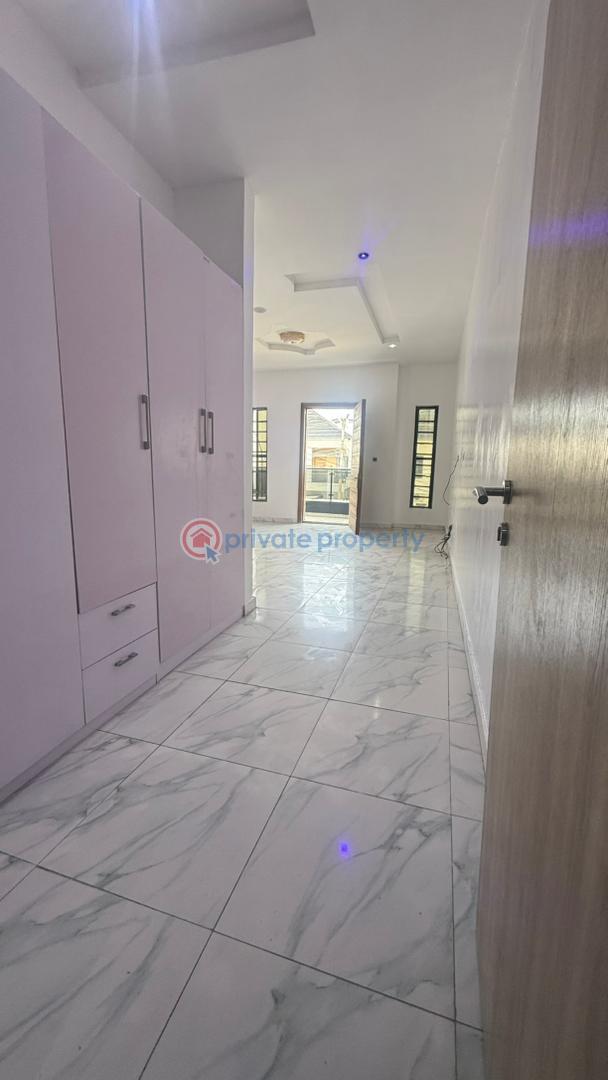 4 bedroom Semi detached Duplex For Rent Ikota Gra Ikota Lekki Lagos - 3
