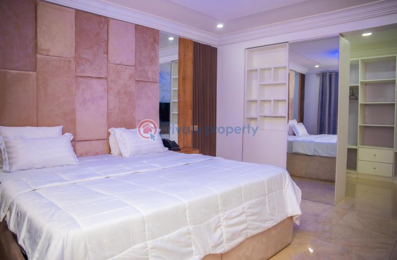 4 bedroom shortlet in ikota gra - 6 4 bedroom Flat & Apartment Short let Ikota Lekki Lagos - 6
