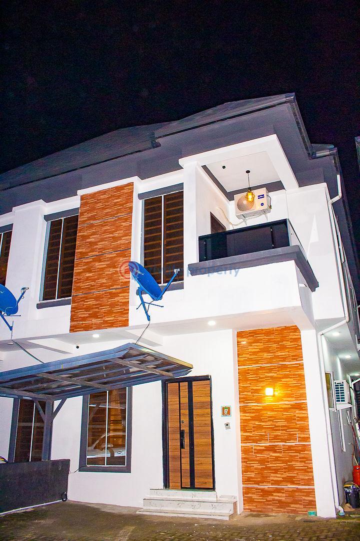 4 bedroom shortlet in lekki - 16 4 bedroom Flat & Apartment Short let Lekki Lagos - 16